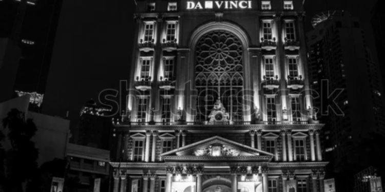 Tinggal di Apartemen Mewah, Eksistensi “Pesudo Life Style”