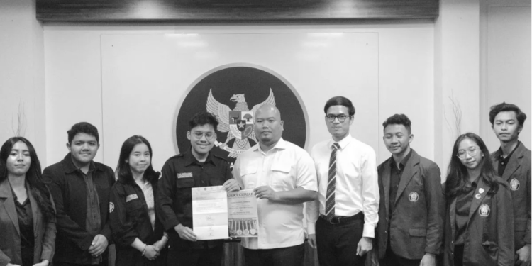 Terkait Sengketa Pilpres 2024, Empat BEM Fakultas Hukum Serahkan ‘Amicus Curiae’ ke MK