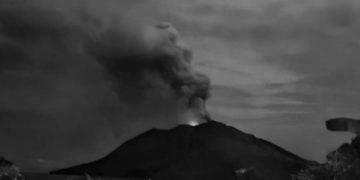 Warga Harus Segera Dievakuasi, Status Gunung Ruang di Sulawesi Utara Masuk Level Awas