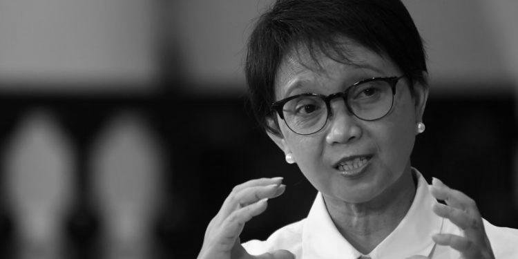 Rupiah Terus Terjerembap, Jokowi Panggi Menteri dan Gubernur BI